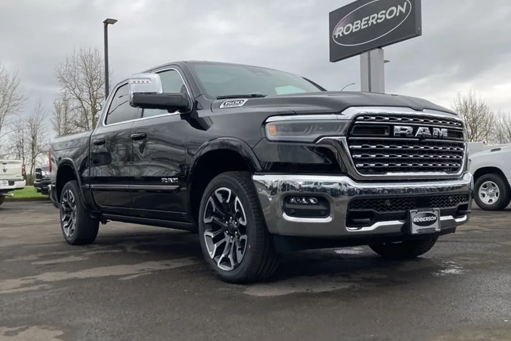 2025 Ram 1500 Limited photo 1