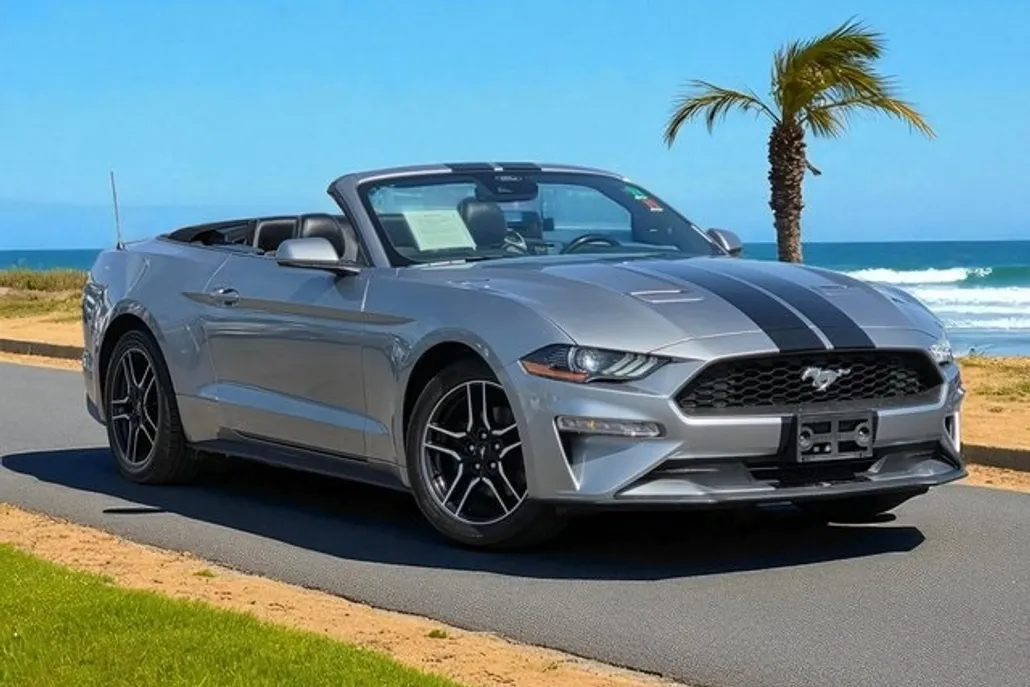 2023 Ford Mustang EcoBoost Premium Convertible photo 1