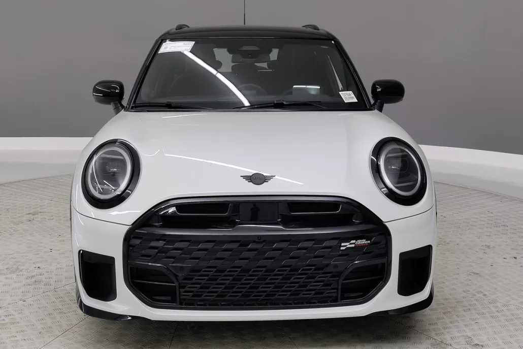 2026 Mini Cooper S Iconic photo 1