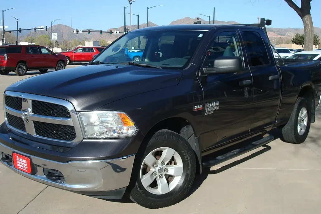 2019 Ram 1500 Classic Tradesman photo 1