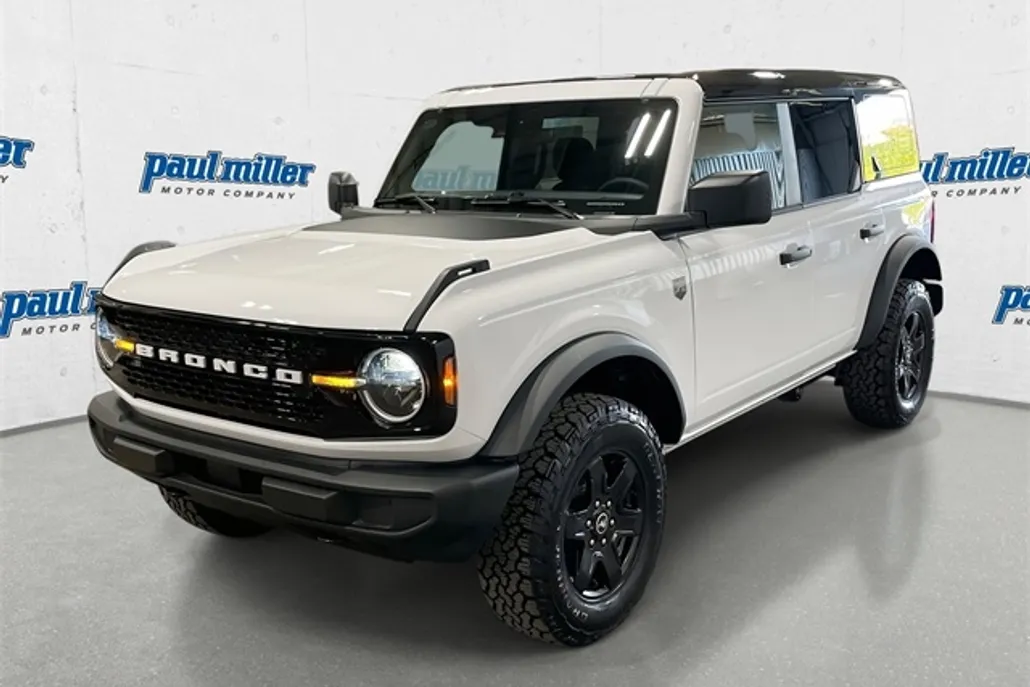 2025 Ford Bronco Big Bend photo 1