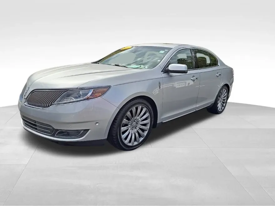 2013 Lincoln MKS Base photo 1