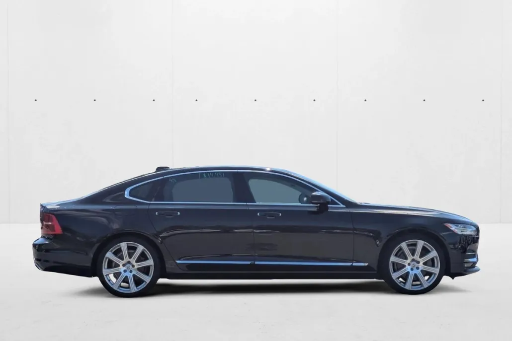 2018 Volvo S90 T6 Inscription photo 1