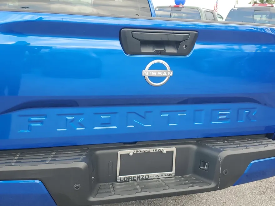 2025 Nissan Frontier King Cab SV photo 1