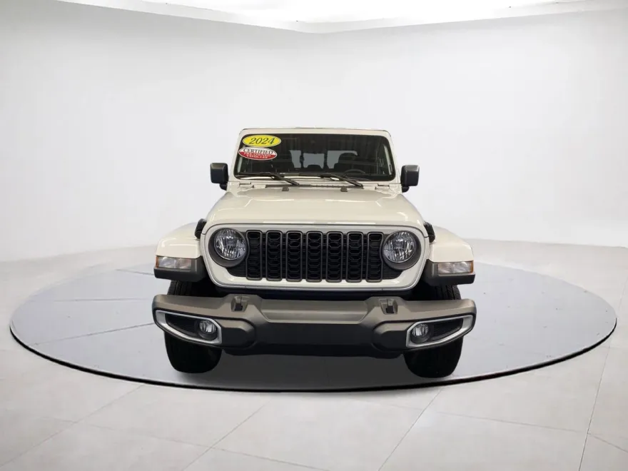2024 Jeep Gladiator Sport S photo 1