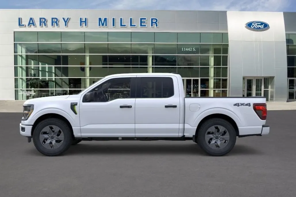 2025 Ford F-150 STX photo 1