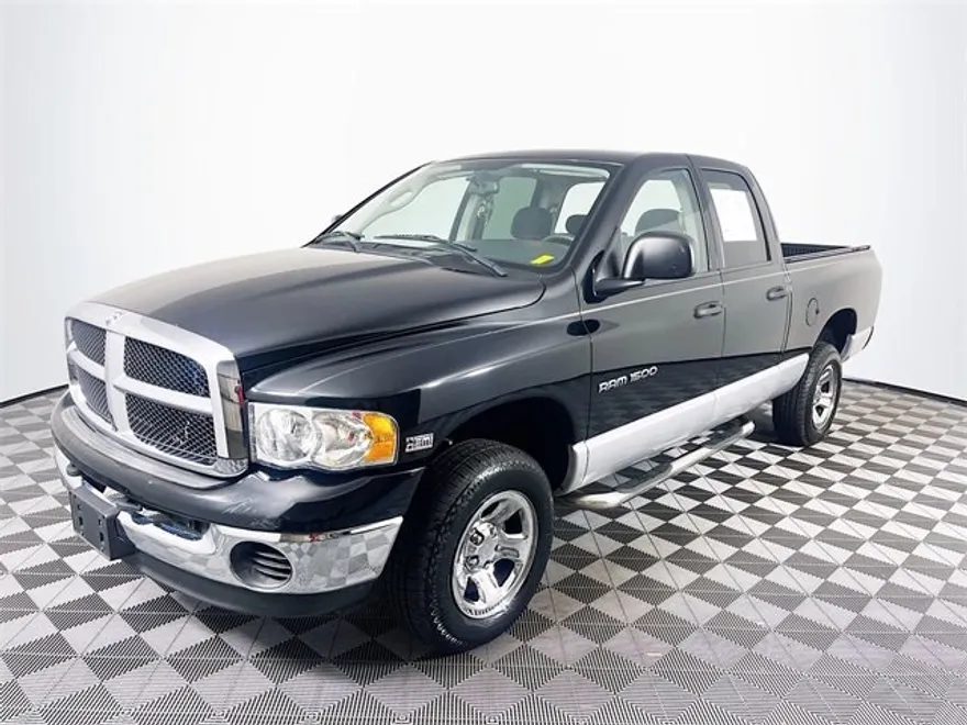 2005 Dodge Ram SLT photo 1