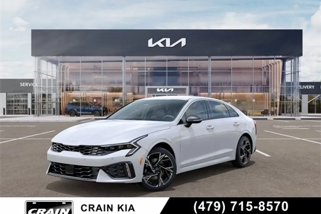 2025 Kia K5 GT-Line photo 1