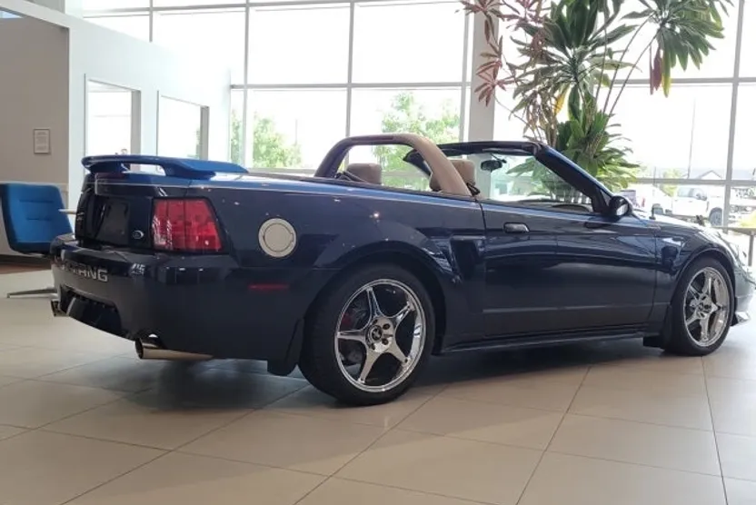 2002 Ford Mustang GT photo 1