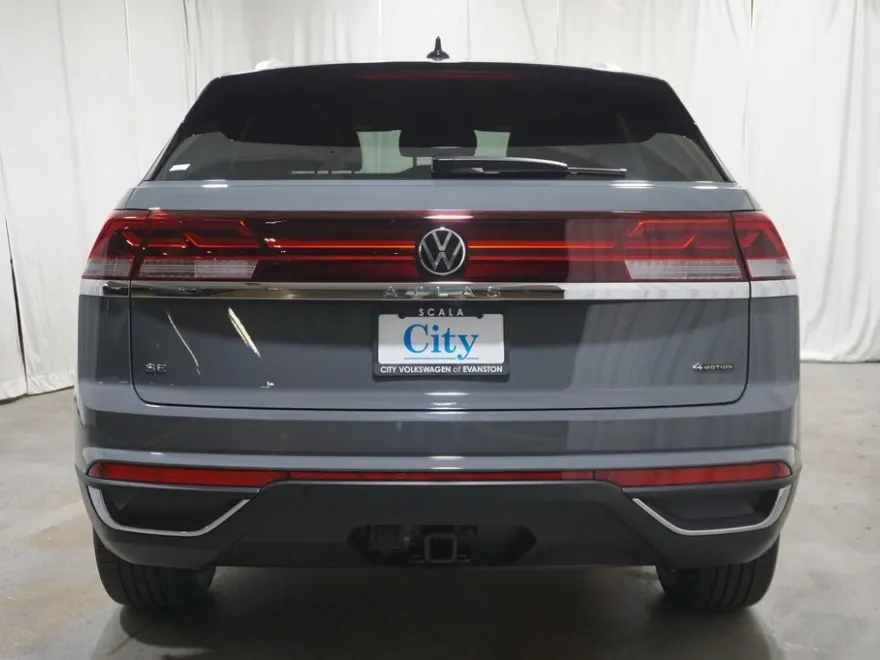 2026 Volkswagen Atlas Cross Sport SE Technology photo 1