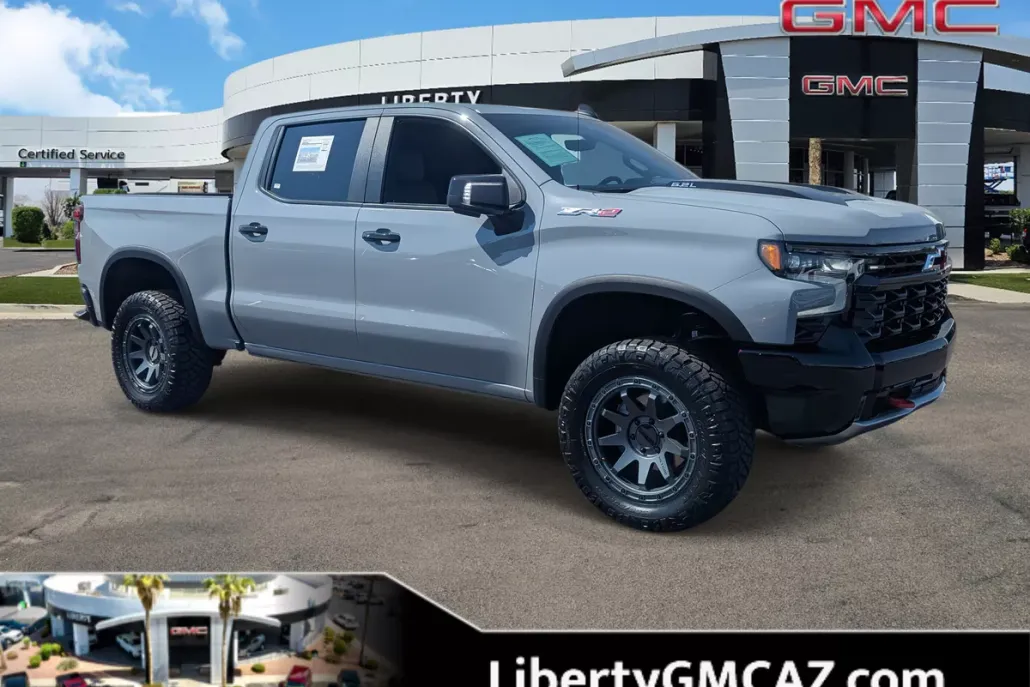 2024 Chevrolet Silverado 1500 ZR2 photo 1