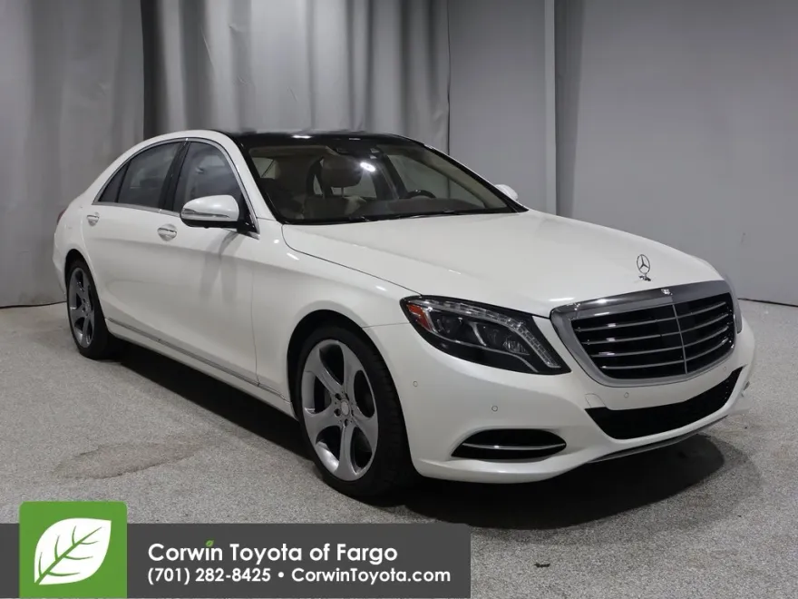 2015 Mercedes Benz S 550 photo 1