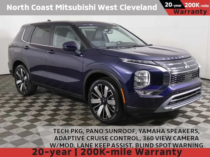 2025 Mitsubishi Outlander SE photo 1