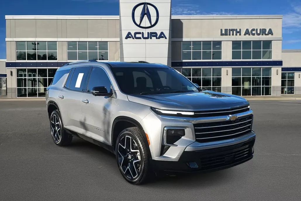 2025 Chevrolet Traverse High Country photo 1