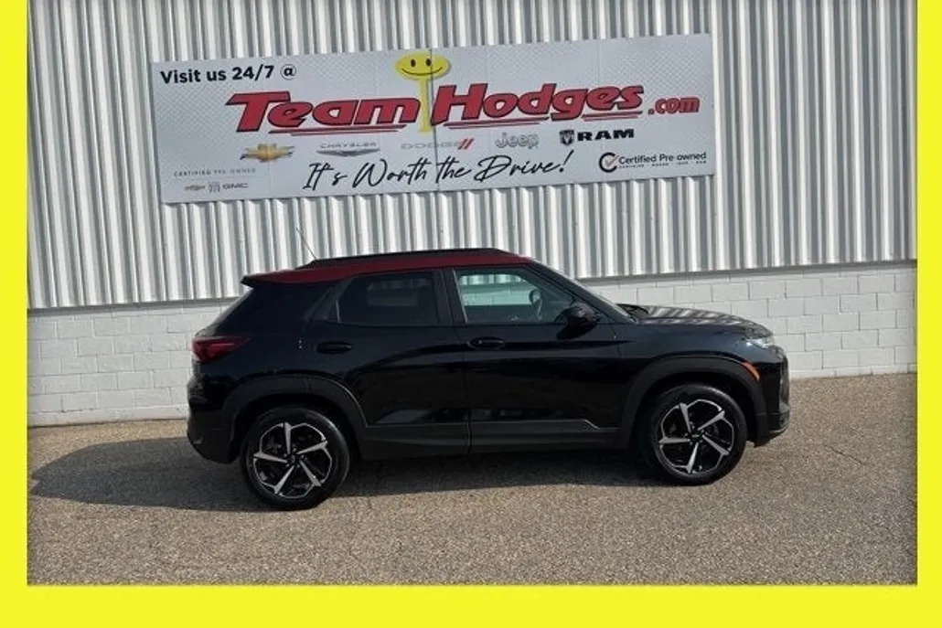2023 Chevrolet Trailblazer RS photo 1