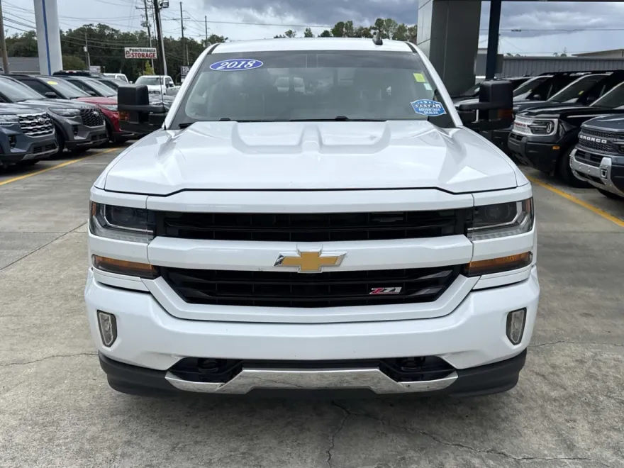 2018 Chevrolet Silverado 1500 photo 1