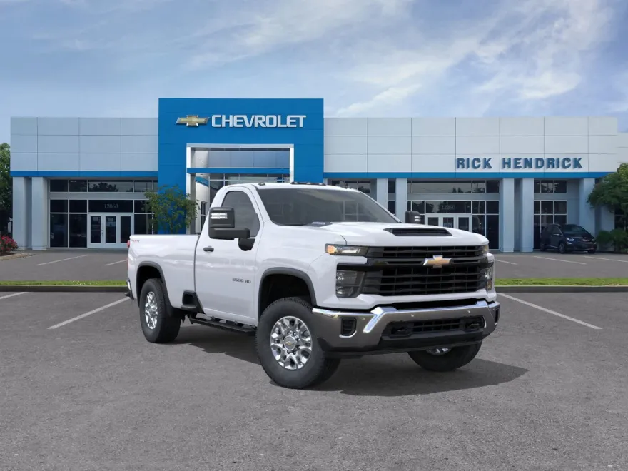 2025 Chevrolet Silverado 3500HD photo 1