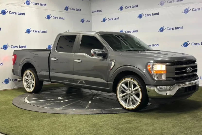 2022 Ford F-150 XL photo 1