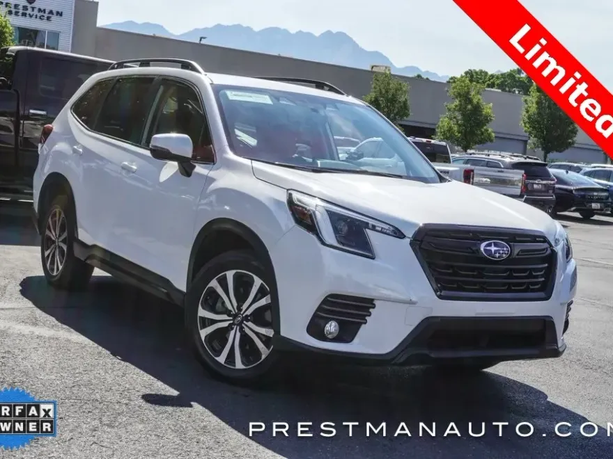2022 Subaru Forester Limited photo 1