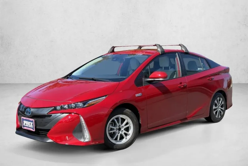 2021 Toyota Prius Prime XLE photo 1