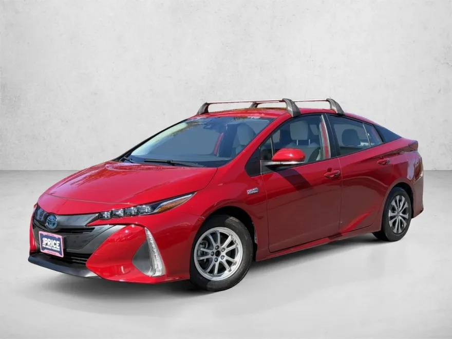 2021 Toyota Prius Prime XLE photo 1