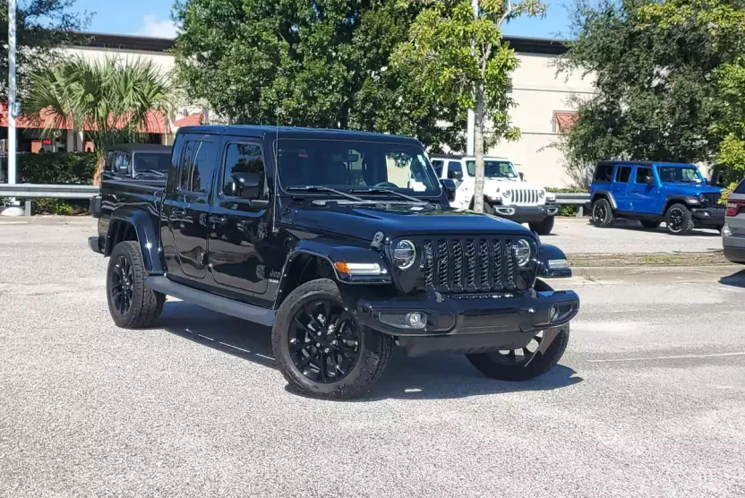 2022 Jeep Gladiator Overland photo 1