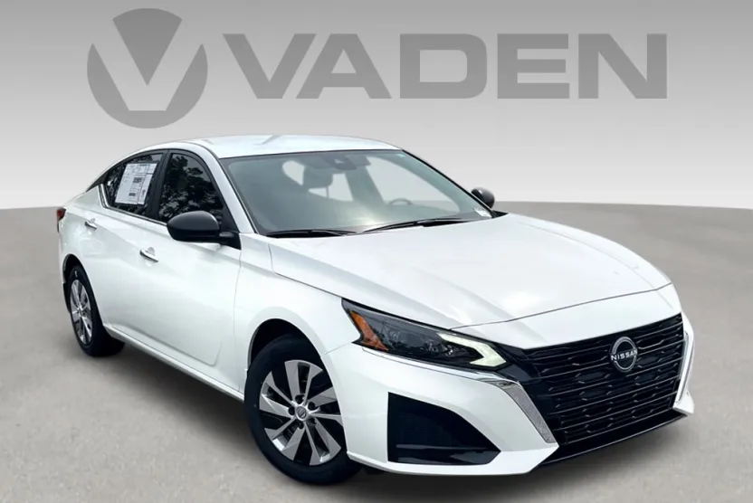 2024 Nissan Altima 2.5 S photo 1