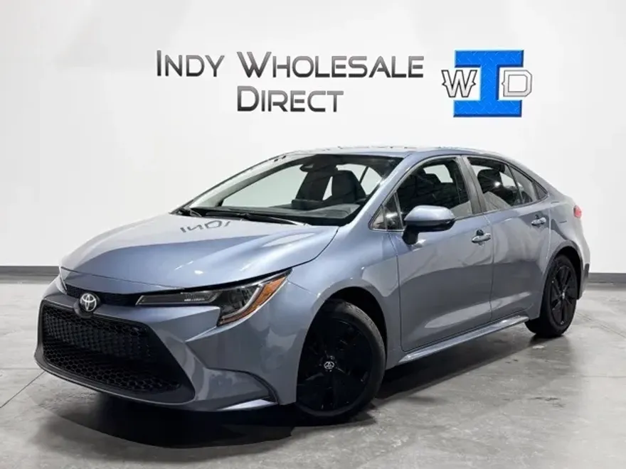 2022 Toyota Corolla LE photo 1