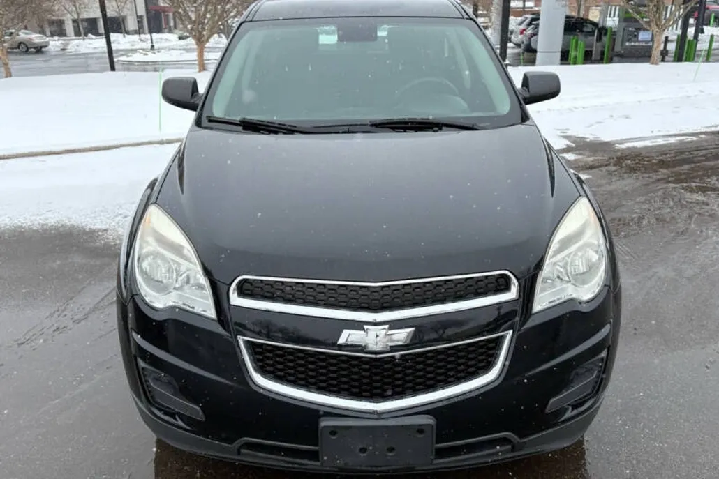 2014 Chevrolet Equinox LS photo 1