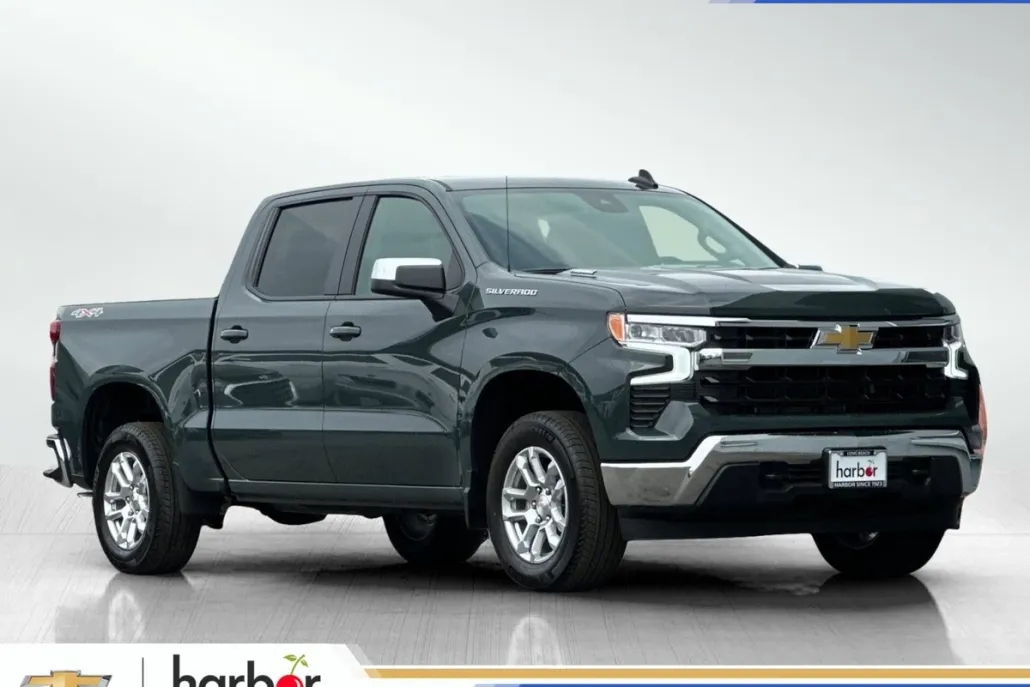 2025 Chevrolet Silverado 1500 LT photo 1