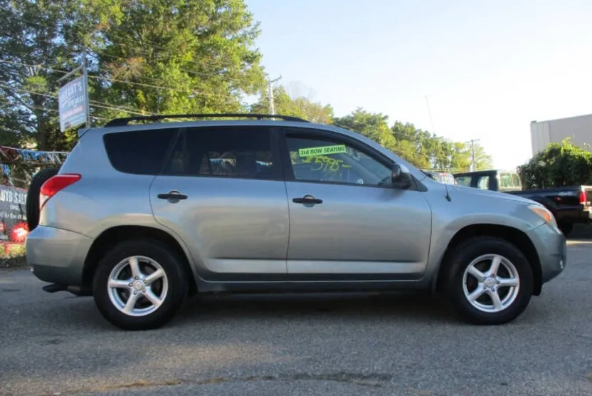 2008 Toyota RAV4 Base photo 1