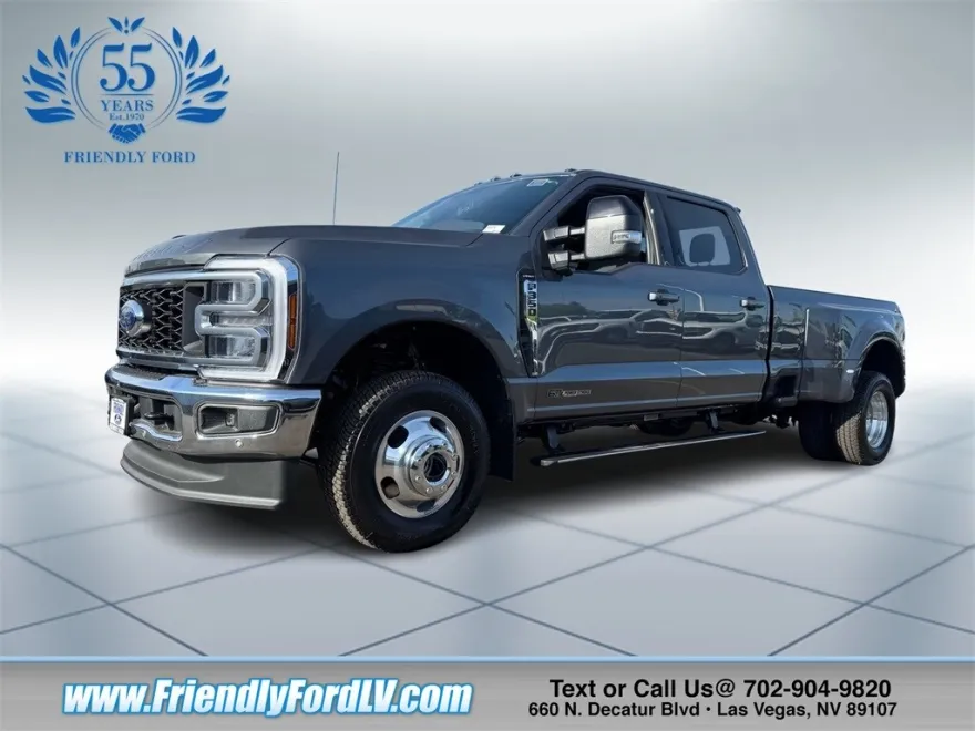 2025 Ford F-350 Lariat photo 1