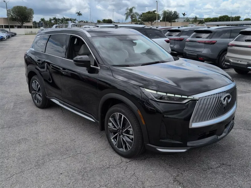 2026 Infiniti QX60 Luxe photo 1