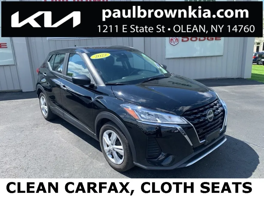 2022 Nissan Kicks S photo 1