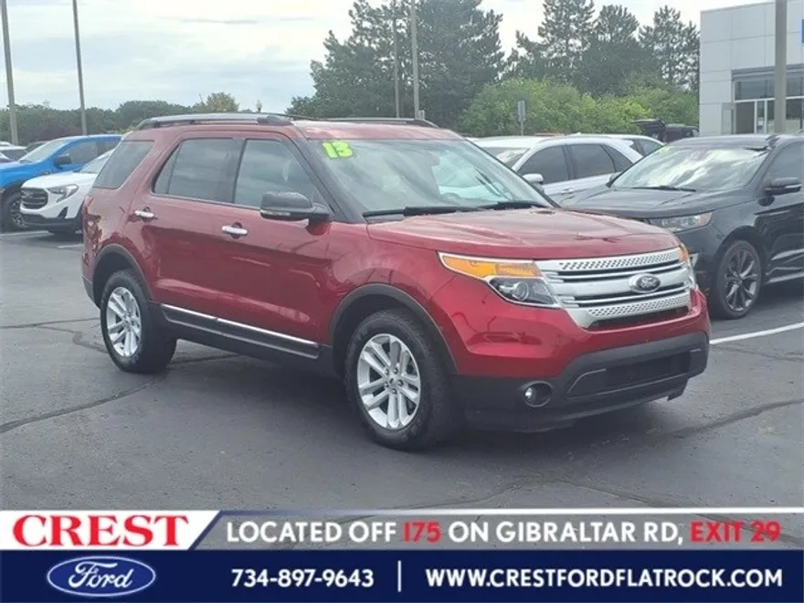 2013 Ford Explorer XLT photo 1