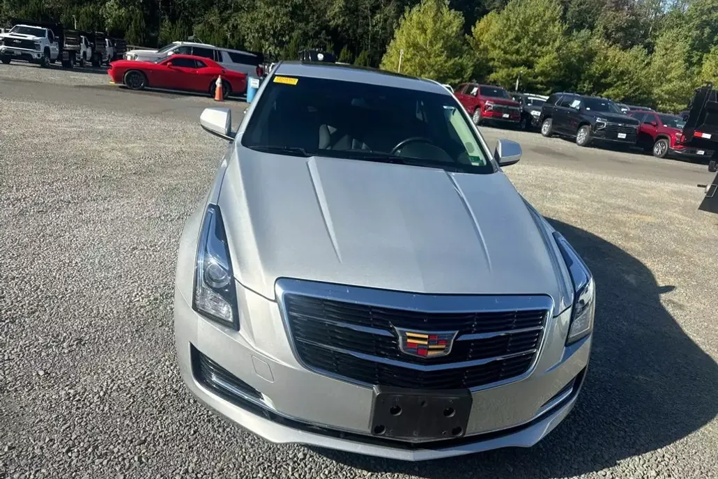 2017 Cadillac ATS Base photo 1