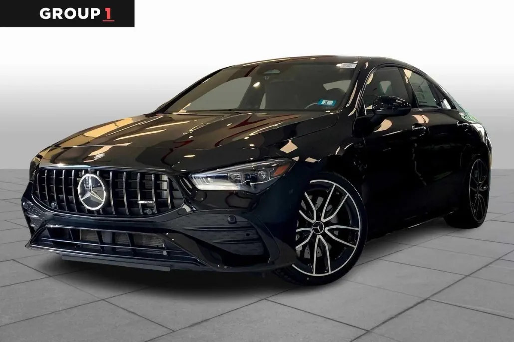 2025 Mercedes Benz CLA AMG 35 4MATIC photo 1