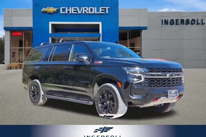 2022 Chevrolet Suburban Z71 photo 1