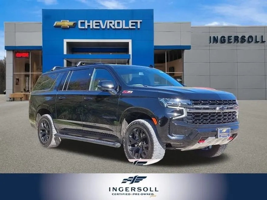 2022 Chevrolet Suburban Z71 photo 1
