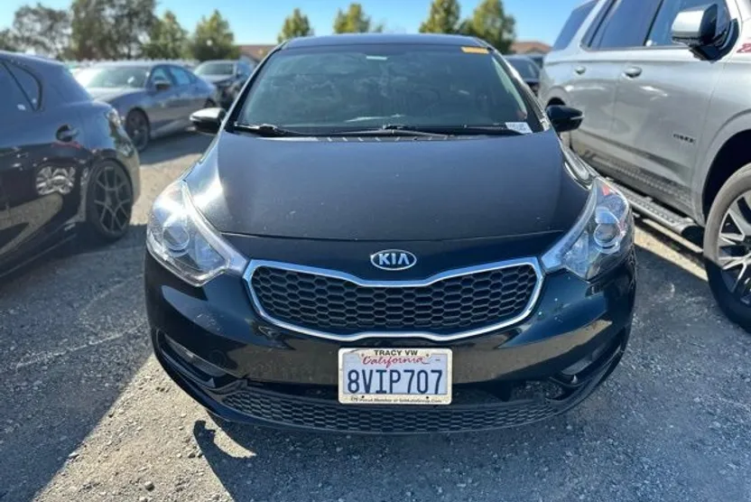 2015 Kia Forte EX photo 1