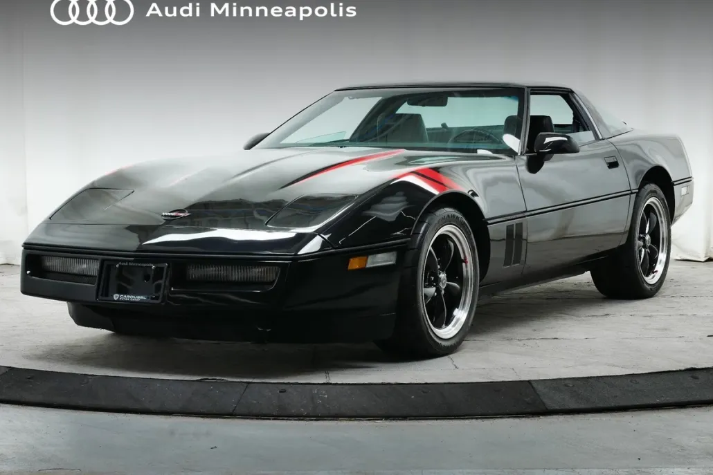 1986 Chevrolet Corvette Base photo 1