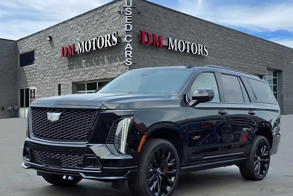 2025 Cadillac Escalade V-Series photo 1