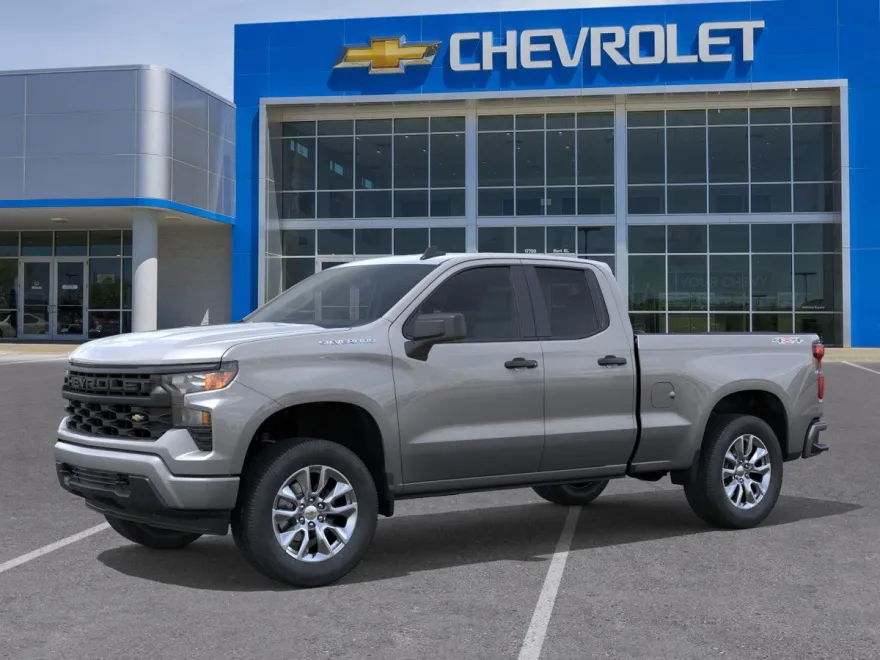 2026 Chevrolet Silverado 1500 Custom photo 1