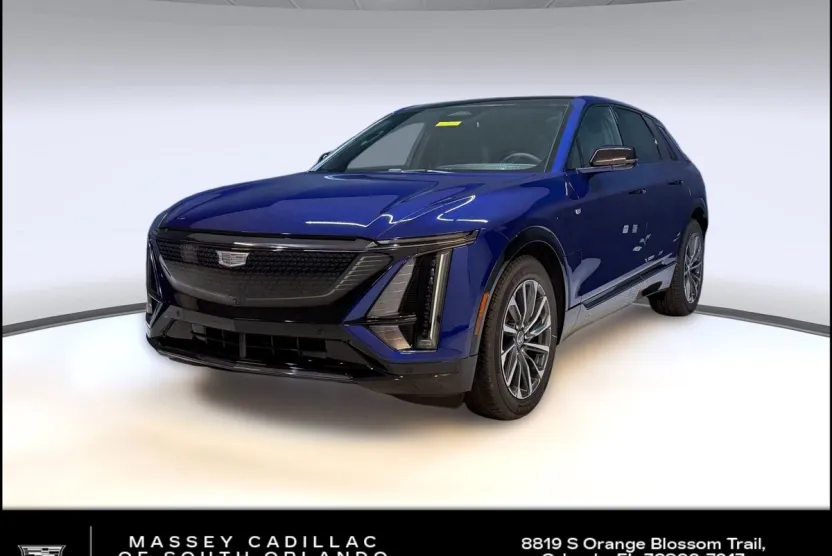 2026 Cadillac Lyriq Sport photo 1