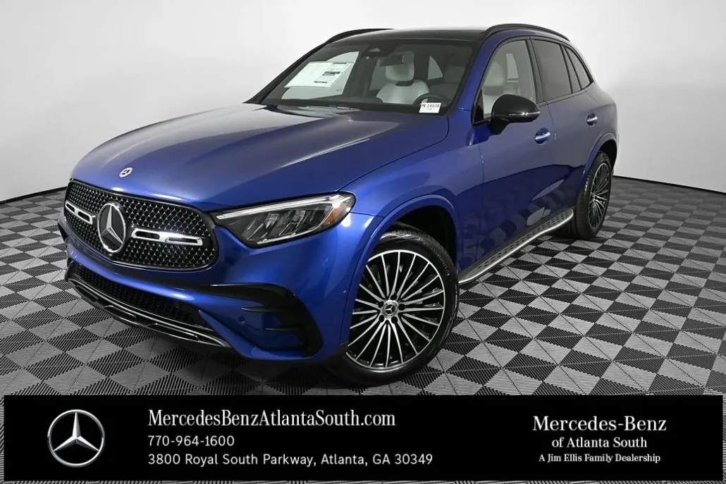 2026 Mercedes Benz GLC 300 photo 1