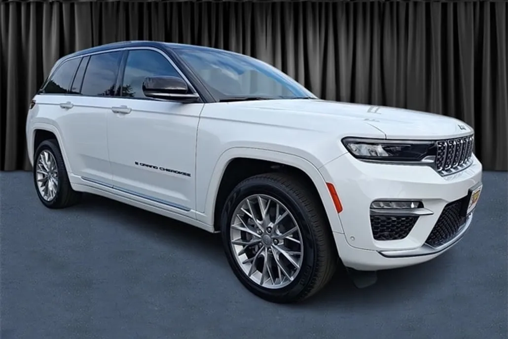 2023 Jeep Grand Cherokee Summit Reserve 4xe photo 1