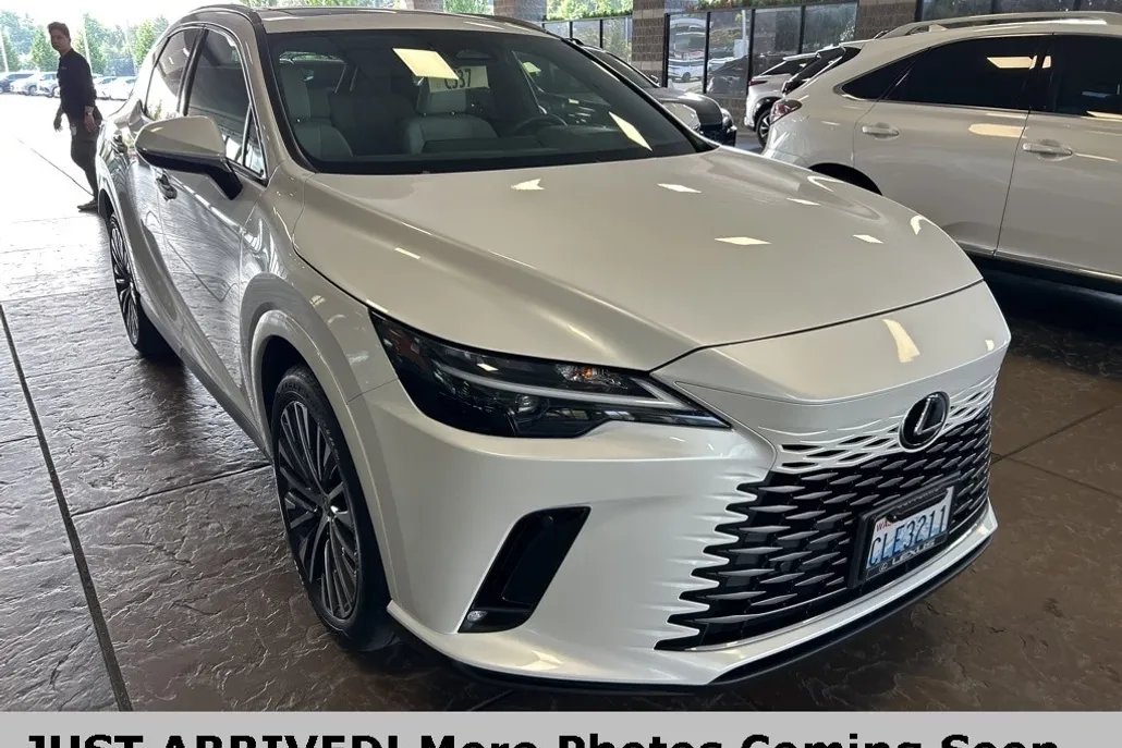 2023 Lexus RX 350h Premium photo 1