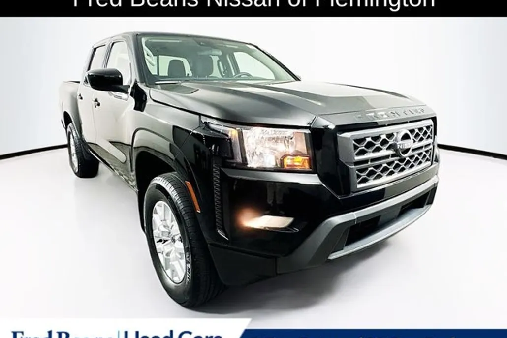 2023 Nissan Frontier SV photo 1