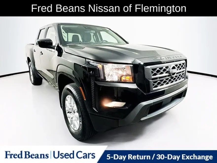 2023 Nissan Frontier SV photo 1
