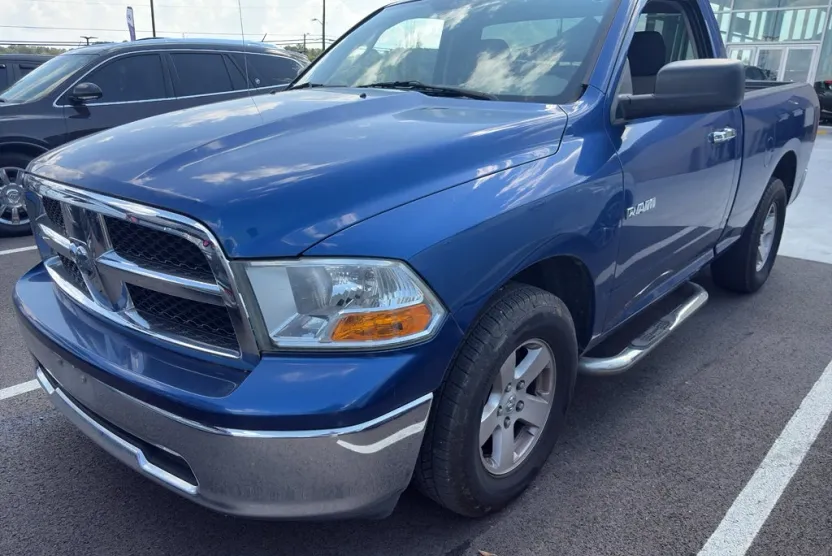 2010 Dodge Ram SLT photo 1